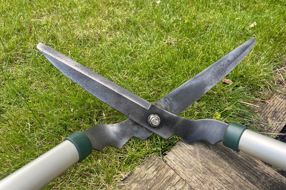 Spear & Jackson Kew Gardens Edging Shears Garden Lawn Grass Edge