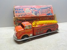 1950  s LOUIS MARX Co. 14" TIN LITHOGRAPHED LADDER FIRE TRUCK FRICTION DRIVE