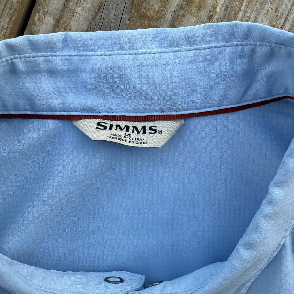SIMMS Fishing Shirt Mens L  Blue Long Sleeve Button Up Tech Outdoor - Image 3 of 4