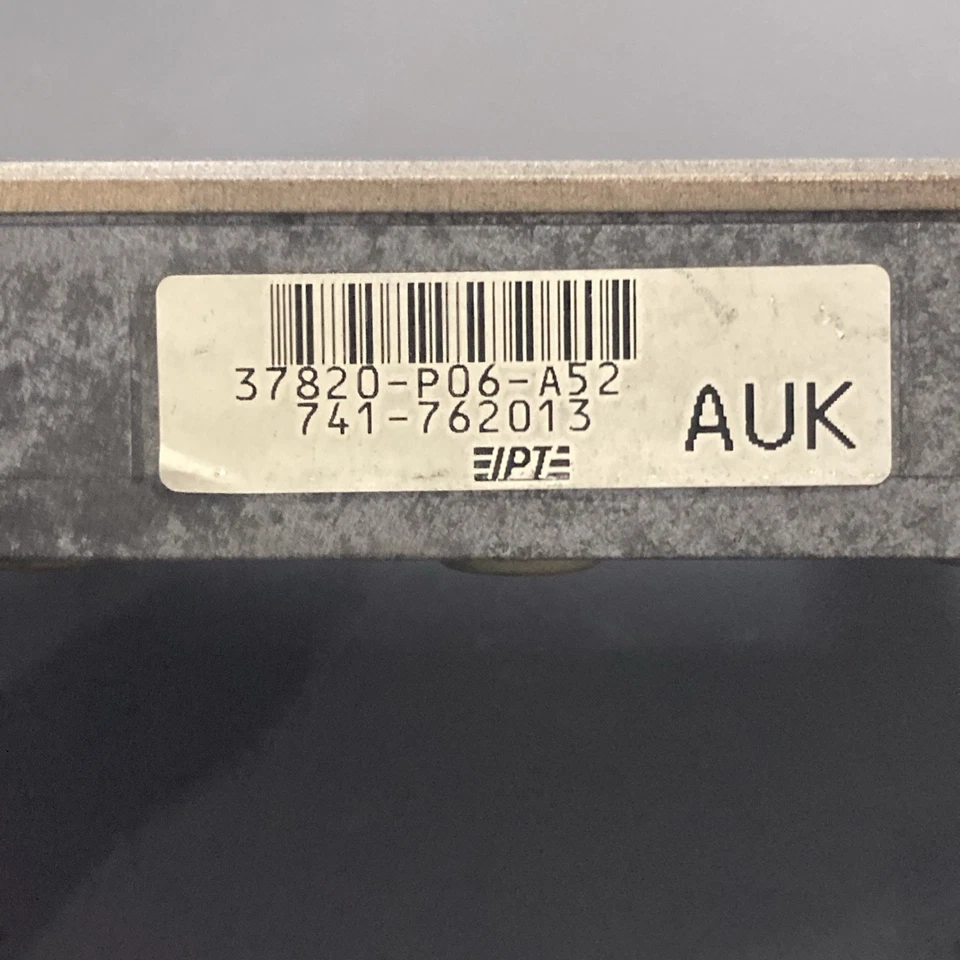 Honda Civic 1992-1995 ECU/ECM 37820-P06-A52 Foto 3 de 4