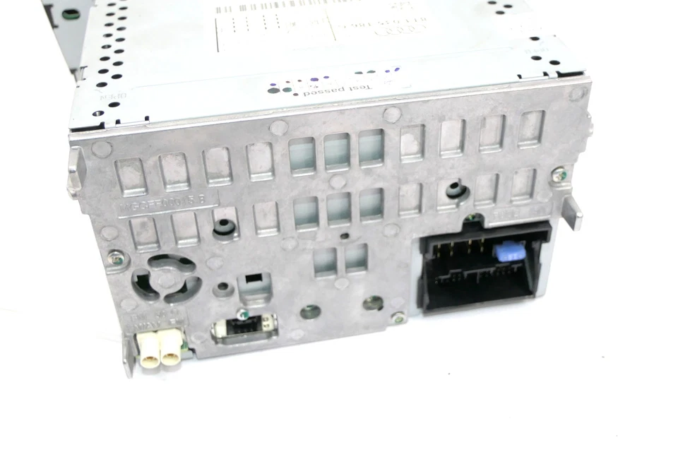 Audi A3 8P Radio Stereo CD MP3 SD Player Original concert 8T1035186C mit Code - Bild 2 von 4