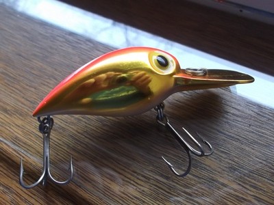 Pre Rapala Storm Magnum Mag Wiggle Wart AV-109 Metallic Gold Red Back