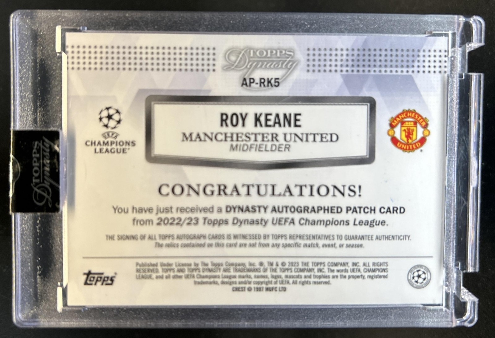 2022-23 Topps Dynasty UEFA Roy Keane Patch Auto Autograph Black #/5 Man U view 2