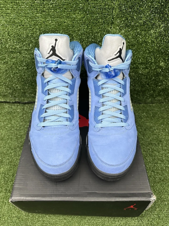 Talla 13 - Jordan 5 Retro SE Mid UNC Foto 2 de 4