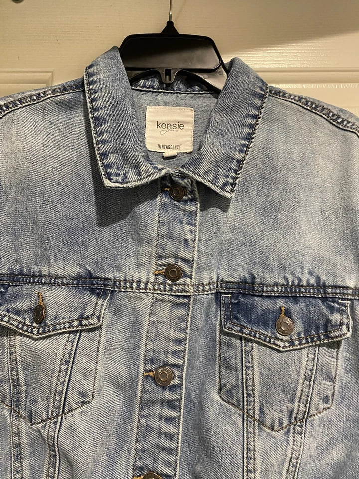 Chaqueta vaquera Kensie Jeans para mujer talla grande azul B104 Foto 2 de 4