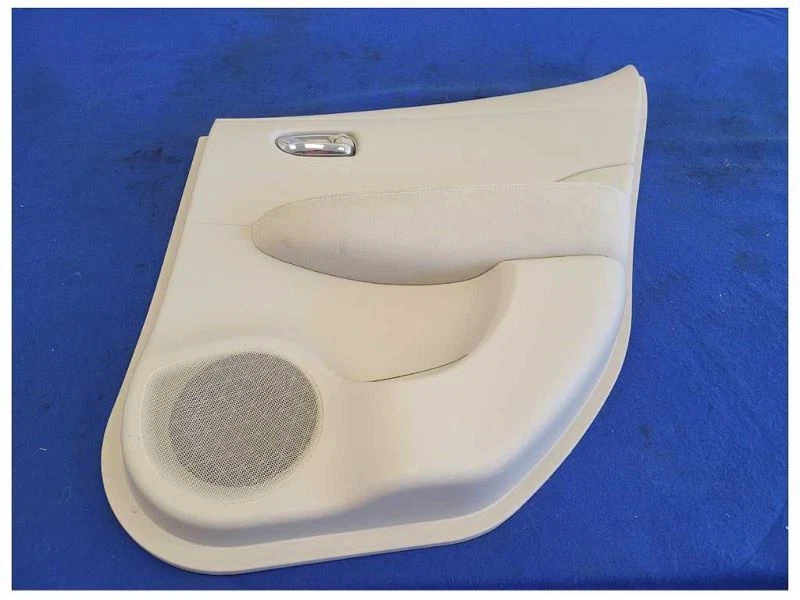 2011-2012 Nissan Leaf Passenger RH Rear Back Door Panel Interior Trim 1856 - Image 2 of 4