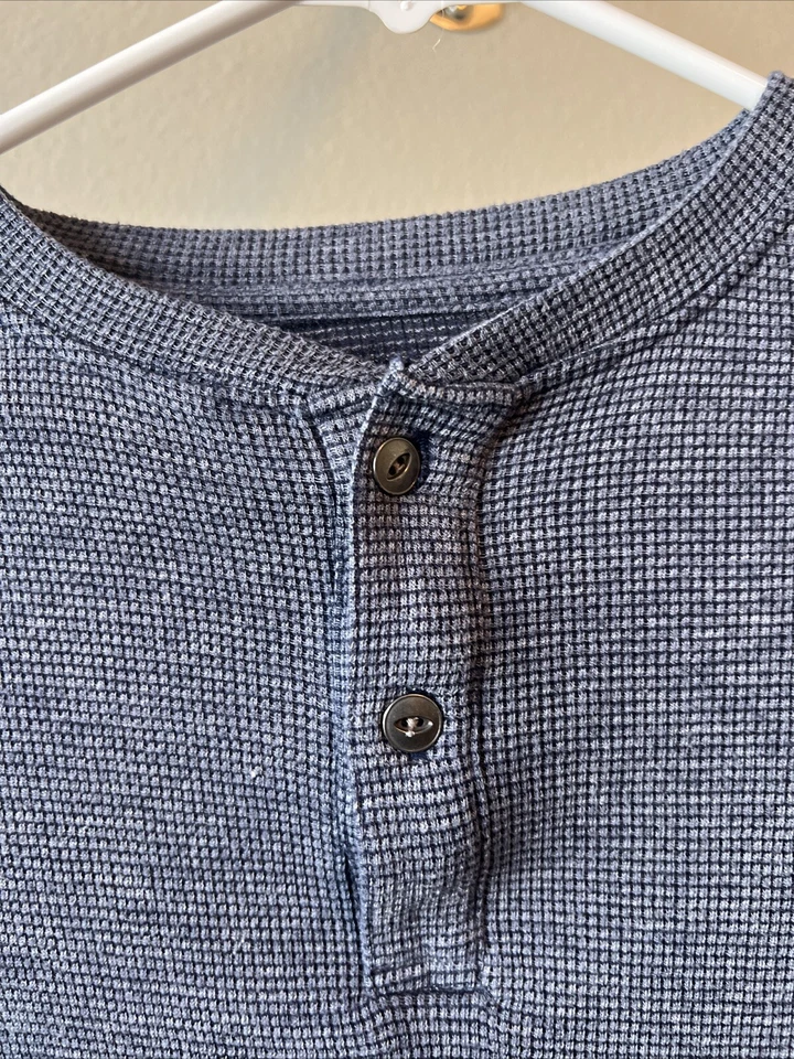 Children’s Place Boys Dark Blue Henley Crewneck Thermal Shirt Size Small/5-6 - Imagem 2 de 4