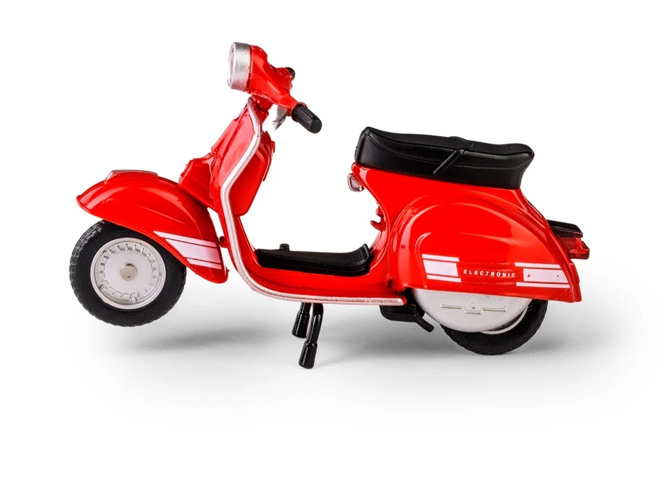 1976 Vespa 200 Rall Italian Bike Scooter Model Toy Diecast Red 1:18 Scale MSZ - Image 4 of 4