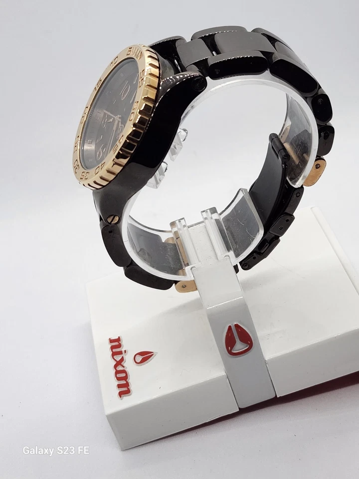 Nixon El 42-20 Chocolate Y Oro, Falta Una Mano Subesfera!!! Foto 2 de 4