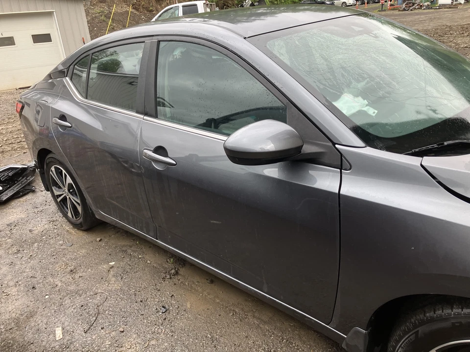 21 ejes Nissan Sentra en conductores (CVT) Foto 4 de 4