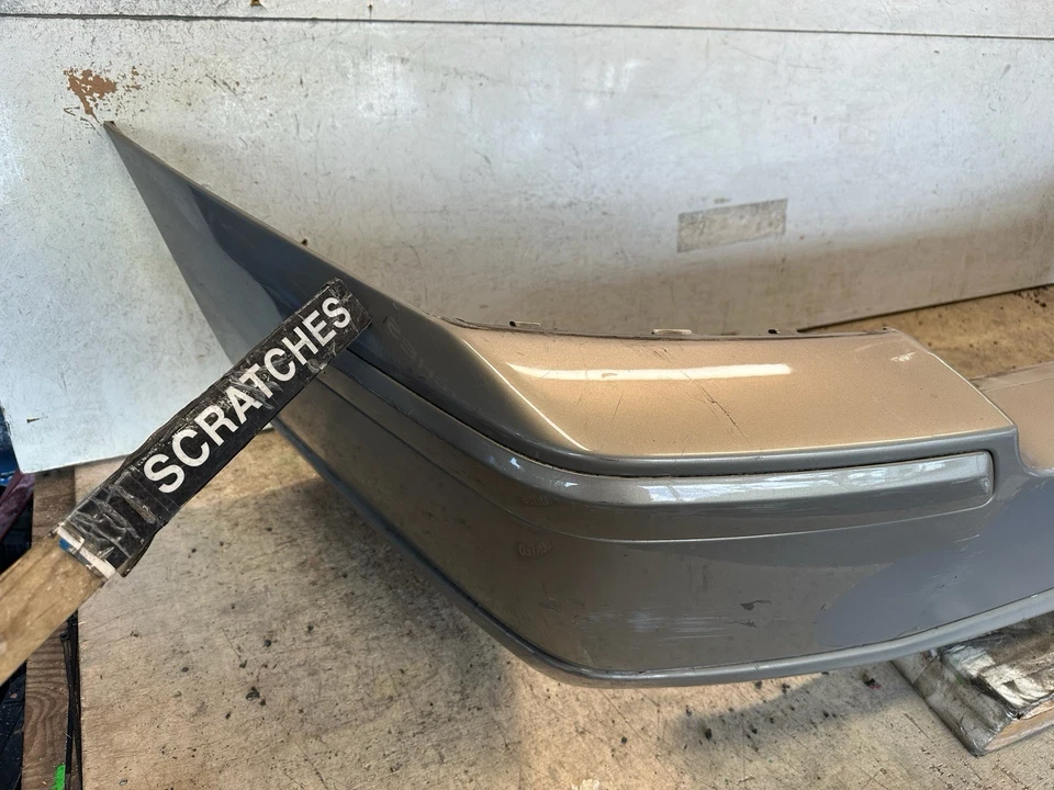 Conjunto de parachoques trasero Volvo S60 2005-2009 Foto 2 de 4