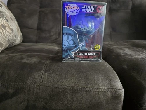 Funko Pop! Star Wars: Darth Maul With Protector