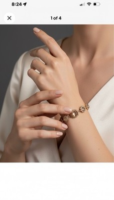 $98 Marchesa Gold Tone Bracelet Mc12