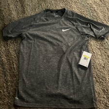 Nike DRI-FIT Swim Men Hydroguard Shirt Gray NESSA589-001 Men's Small New 46