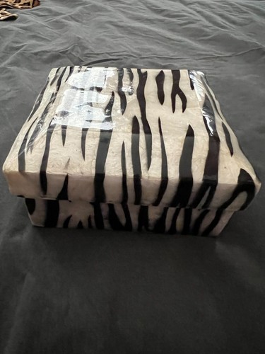 "Zebra gestreifte Schmuckschachtel 5"" x 5"" x 2,5"" - Bild 4 von 4