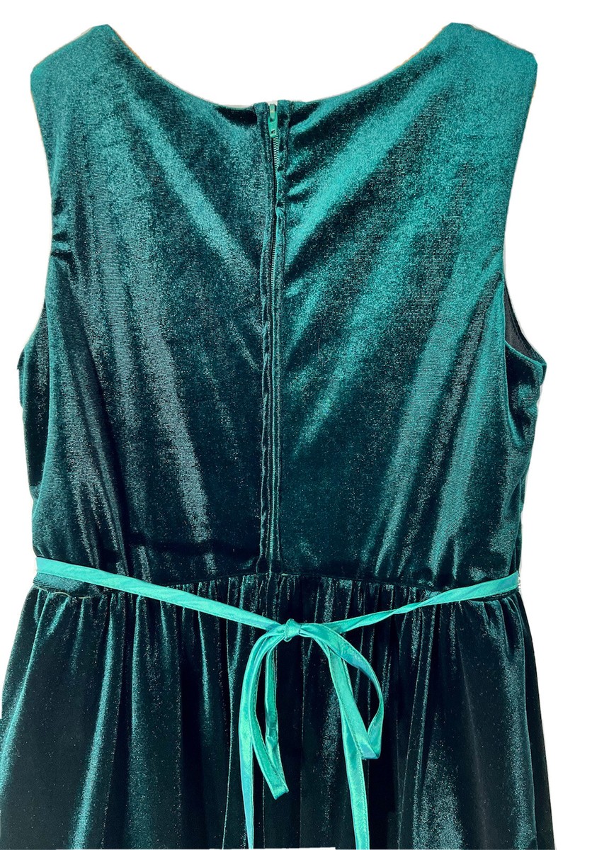 Girls Rare Editions Green Velvet Holiday Dress w/ Pearl Embellishments Size 12 | eBay Girls Rare Editions Green Velvet Holiday Dress w/ Pearl Embellishments Size 12 | eBay