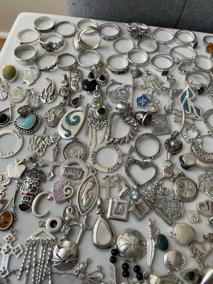 Lote de chatarra de anillo colgante de plata de ley 925 moderno de colección 1.148 gramos Foto 3 de 4