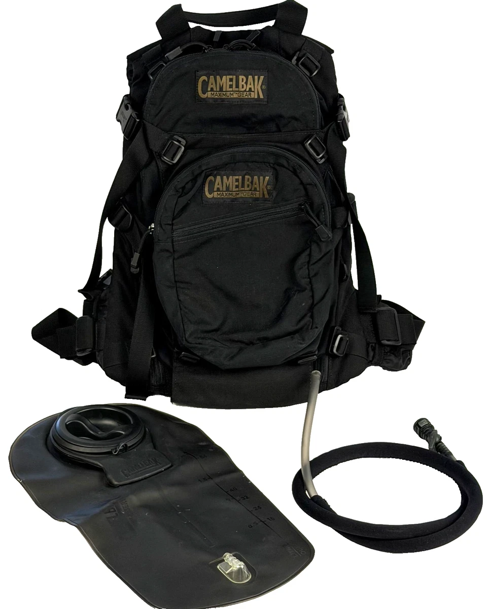 お*か様 米軍　 CAMELBAK ブラックバックパック ハイドレーション付き CamelBak Black Camping & Hiking Backpacks & Bags for sale | eBay