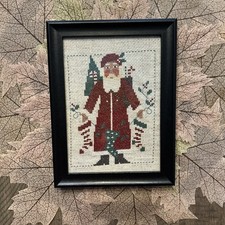 Christmas Needlepoint In Black Frame 6 X 8 Inches  Santa With Stockings  