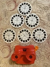 View-Master 3D Viewer with Disney Little Mermaid Beauty and the Beast Reels
