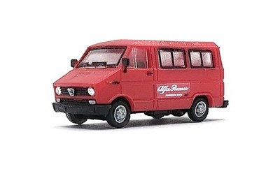 MS Alfa Romeo Ar8 Minibus Assistenza Corse Scala N Modell Exklusiv Für LK Train