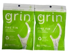2 Packs PLACKERS 120 MINT FLOSSERS 60 COUNT Each DENTAL FLOSS PICK