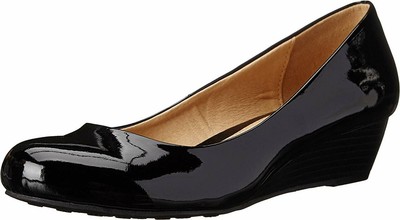 dirty laundry dl marching wedge pump