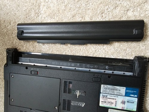 Asus UL30A 13.3" Laptop Intel Core 2 Duo 1.70 GHz 4GB RAM 5079C - Picture 5 of 13
