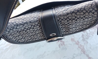 Coach F10926 MEDIUM Vintage Soho Y2K Black Signature C Canvas