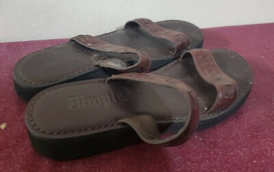 misses Simple two strap slides size 7.5 sandles