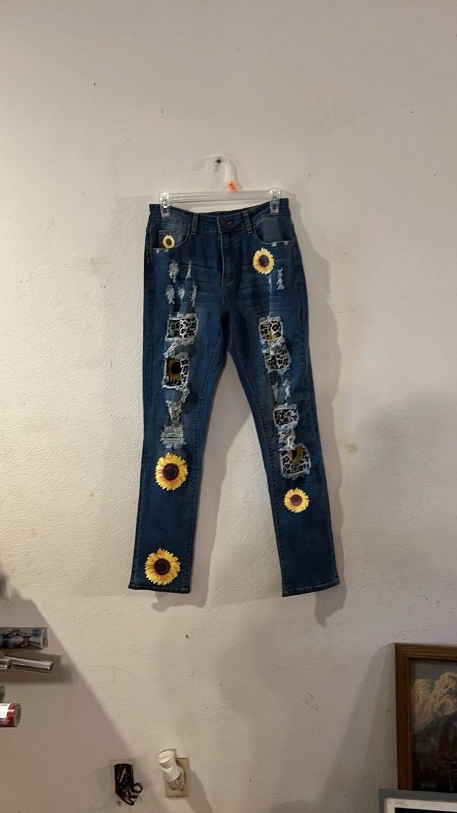 Jeans With Sunflower Pattern - image 1