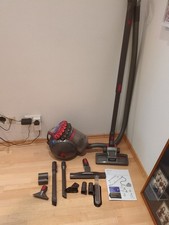 dyson big ball parquet mit Zubehör 