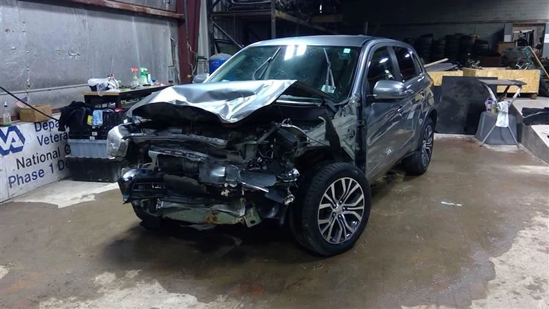 2017 17 Mitsubishi Outlander ES SP AT Transmission Floor Shifter with Knob 89305 - Image 4 of 4