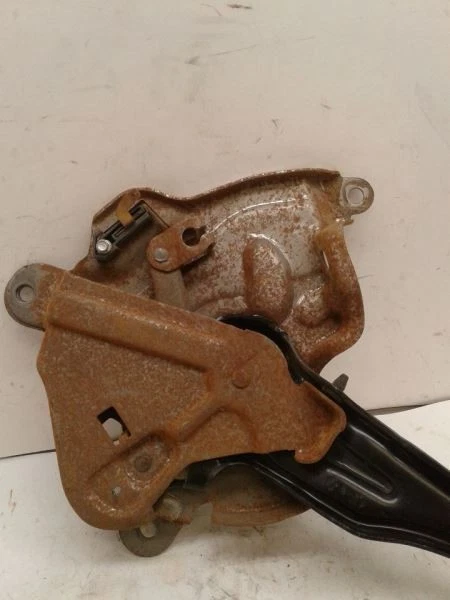 Аварийный тормоз 08-13 SILVERADO 2500 В СБОРЕ С КРЕПЛЕНИЕМ - Изображение 2 из 4