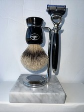 Fine Tip XL badger shaving brush, Resin Nickel Razor Edwin Jagger Nickel Stand