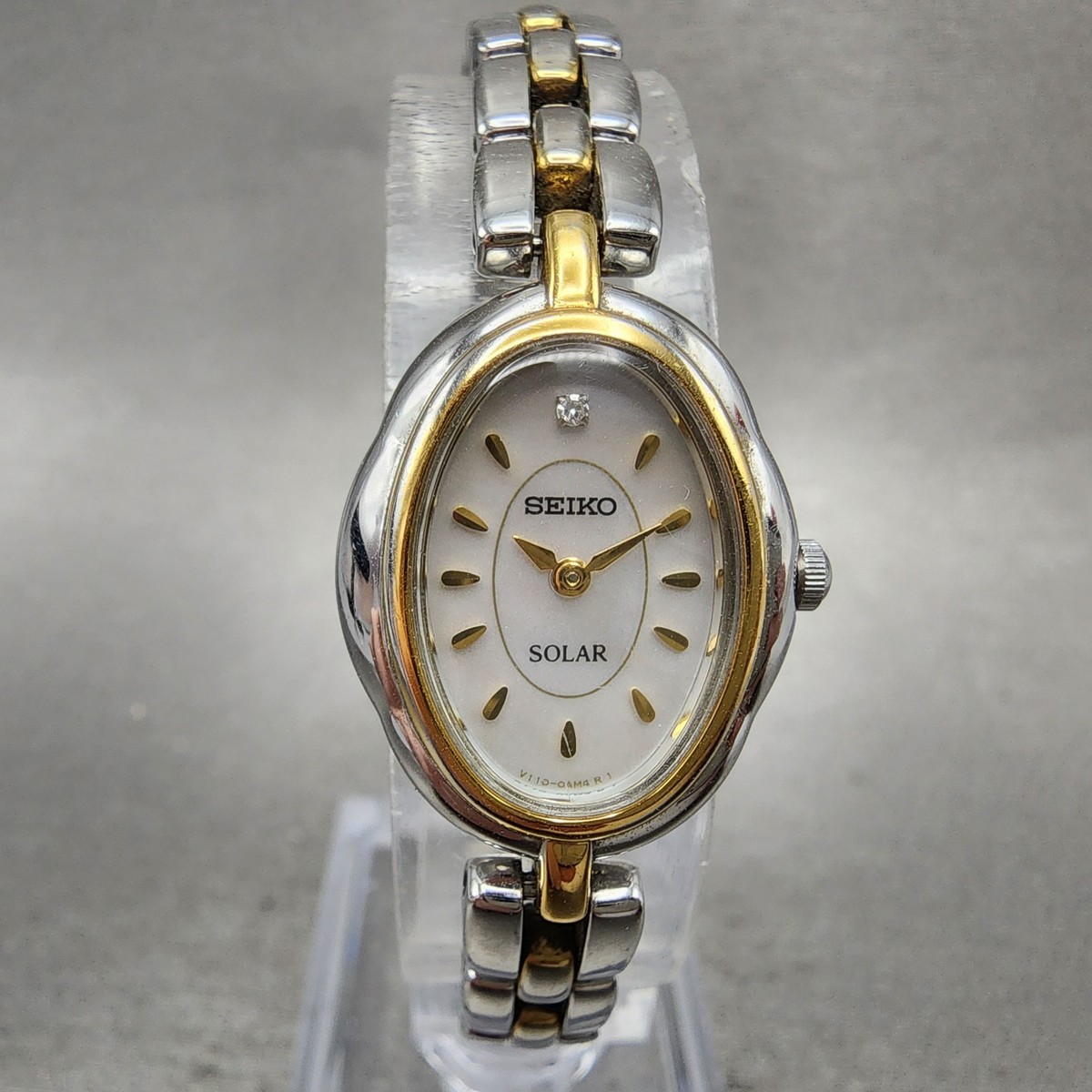 Expensive women’s Gold and Silver Solar Seiko SUR592 – Seiko USA main image 4