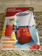 Brentwood TS-1425BL Frozen Drink Machine 45 Watt Baby Blue New