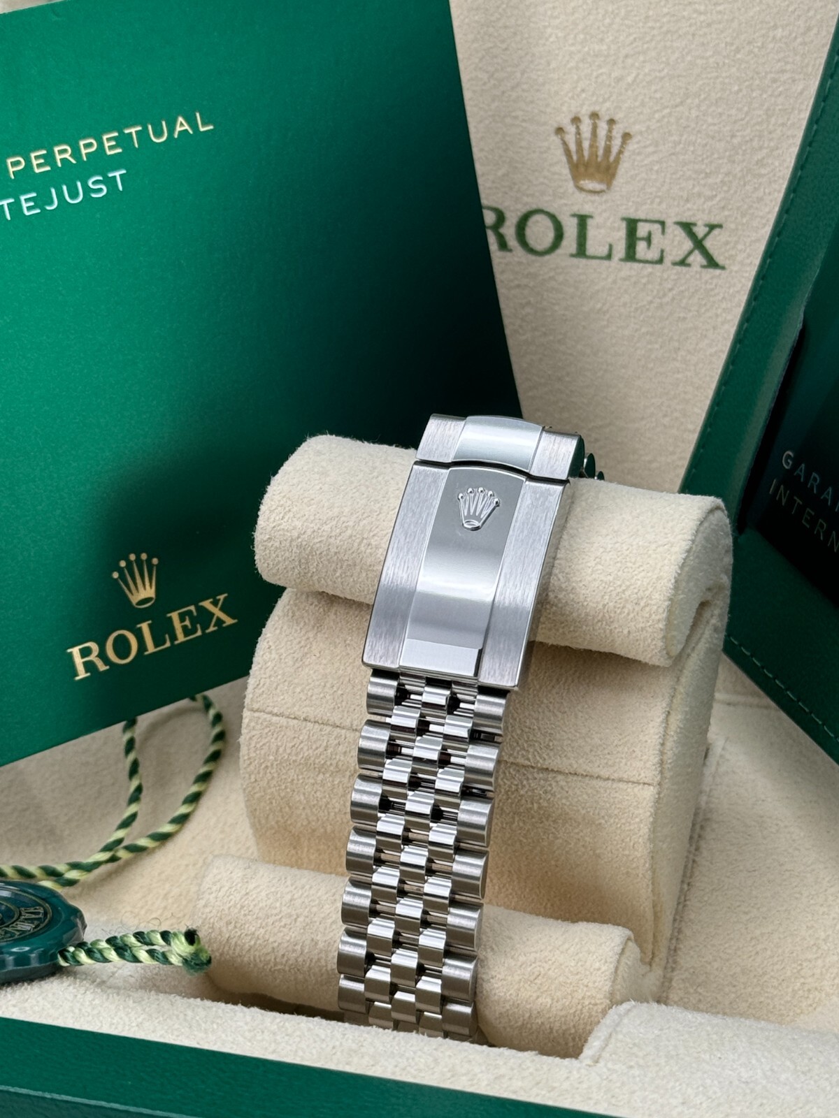 Rolex Datejust 36 NEW 2024 DISCONTINUED Green Palm Diamond Motif Dial Jubilee image 5