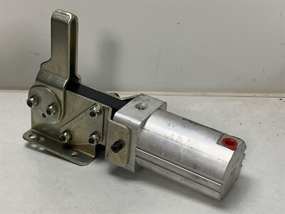 New Old Stock DE-STA-CO DESTACO 8071 Pneumatic Hold Down Toggle Clamp K3