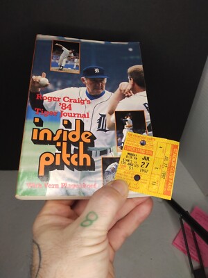 Roger Craig, Roger Craig's 84 Tiger Journal Inside Pitch Book Signed
