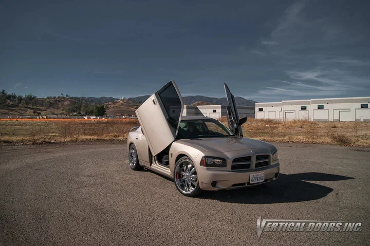 Dodge Charger 2005-2010 Puertas Lambo Pernos Puertas Verticales Inc FÁCIL INSTALACIÓN Foto 2 de 3