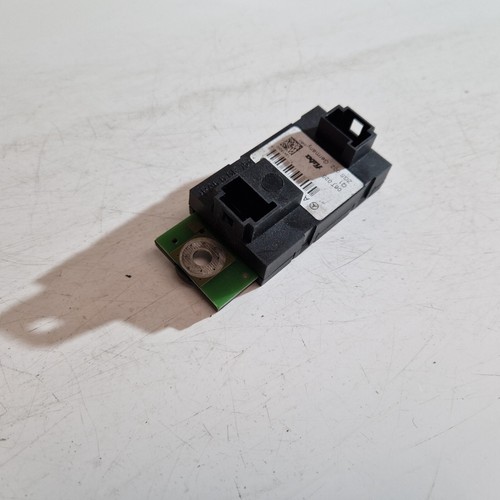 S16* Mercedes Original W221 S-Klasse Sperrkreis Relais Modul Antenne A2218201889