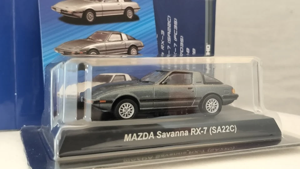 Coche modelo diecast gris KYOSHO 1/64 Mazda Savanna RX-7 SA22C Foto 2 de 4
