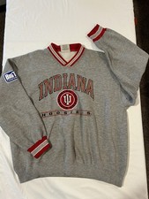 90s Lee Sport Indiana Hoosiers Embroidered Size Large Crewneck Sweatshirt