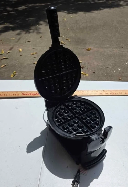 Gofrera giratoria antiadherente Bella Sensio modelo SW-087B probada FUNCIONA Foto 4 de 4