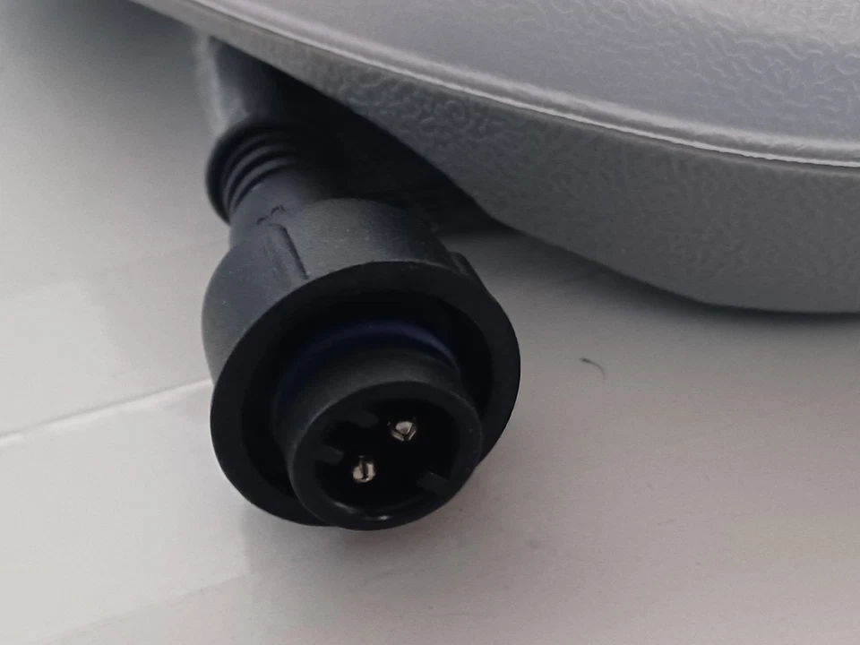 Luz de pared magnética LED subacuática multicolor para piscina Intex - parte WL697 Foto 4 de 4