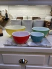 Vintage Pyrex Mixing Bowl 4 Piece Nesting Set Yellow, Green, Red, Blue