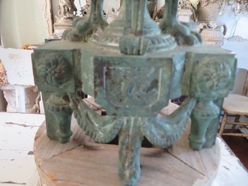 Old CAST IRON METAL Architectural FRENCH Standing PEDIMENT Swags Flowers Green - Picture 3 of 21