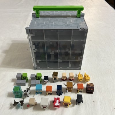 Mattel Minecraft Mini Figure Collector Carry Case with 22 Rare Minifigures