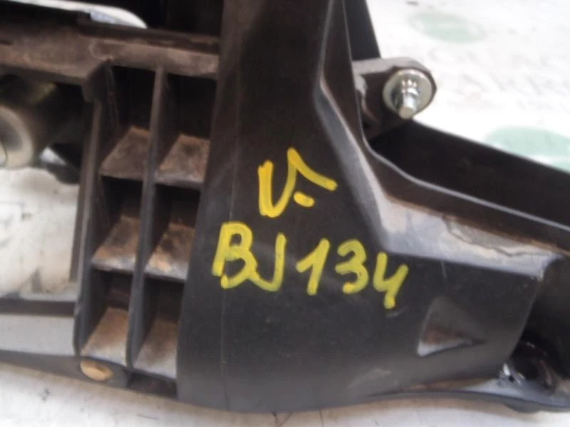 15235213 PALANCA DE CAMBIOS / 14539995 PARA GMC CHEVROLET TRAIL BLAZER LT Foto 2 de 2